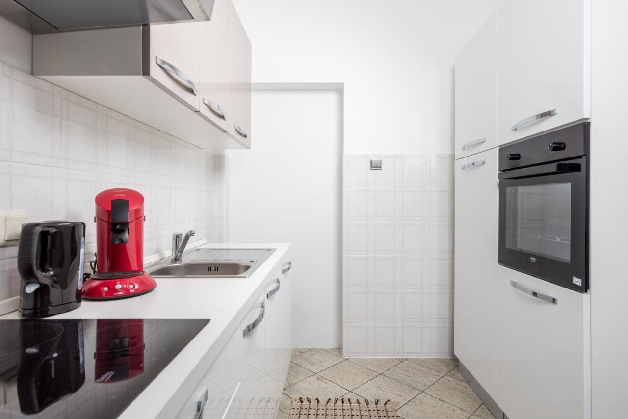 Apartment Kvarner View กอสเตรนา ภายนอก รูปภาพ
